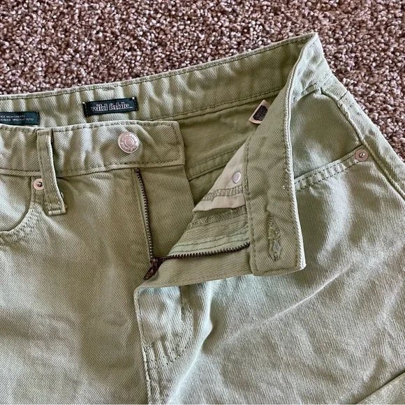 🚨Wild Fable Green Checker Highest Rise Mom Shorts Womens 2 Cuffed Skater Grunge - Picture 9 of 14